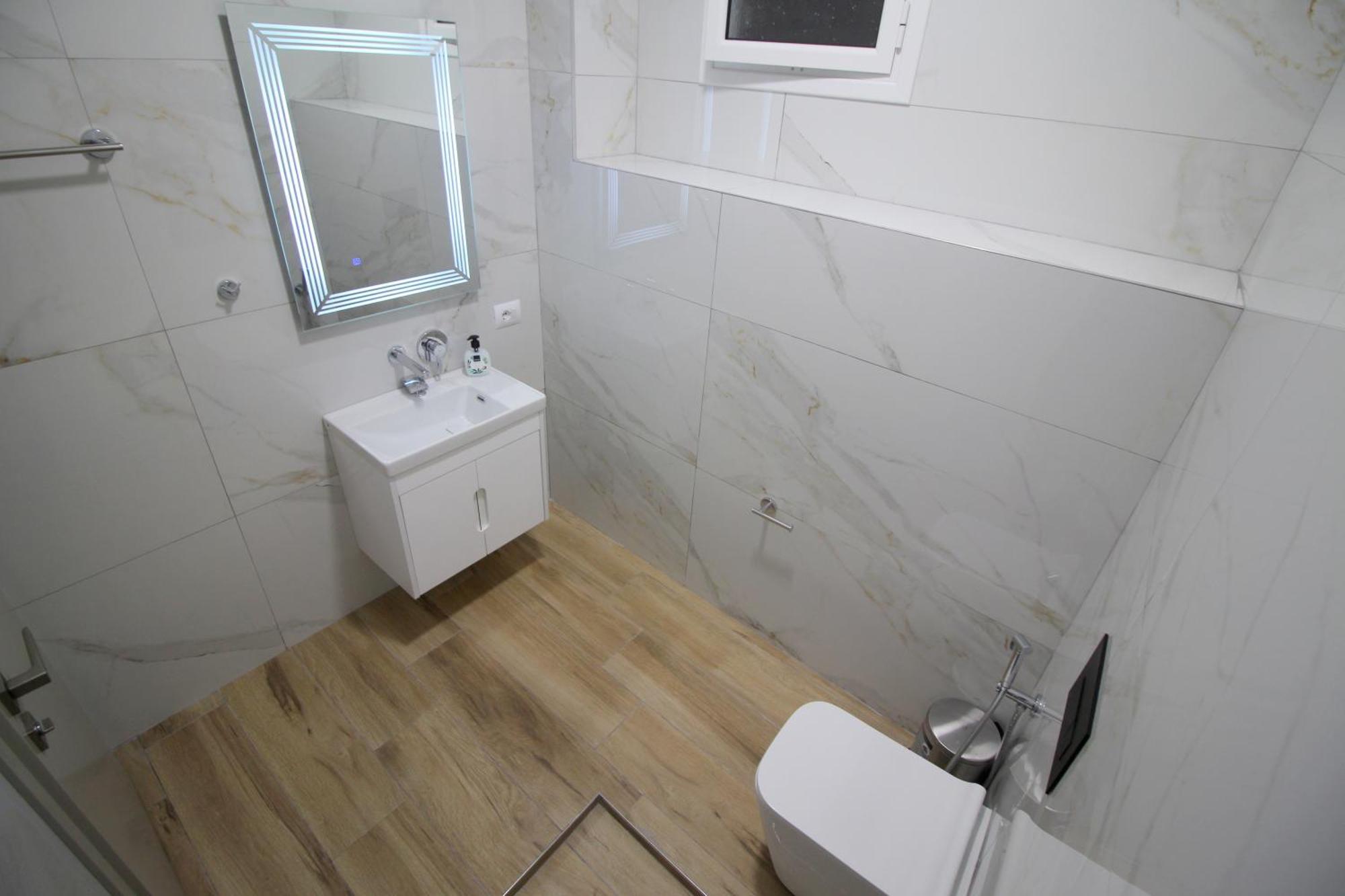 Alis Apartments Sarande Exterior photo